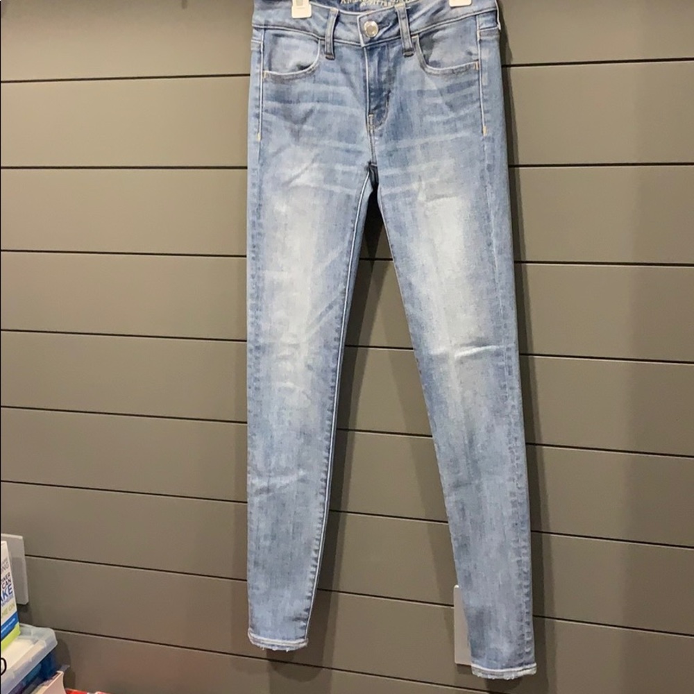 American Eagle skinny jeans